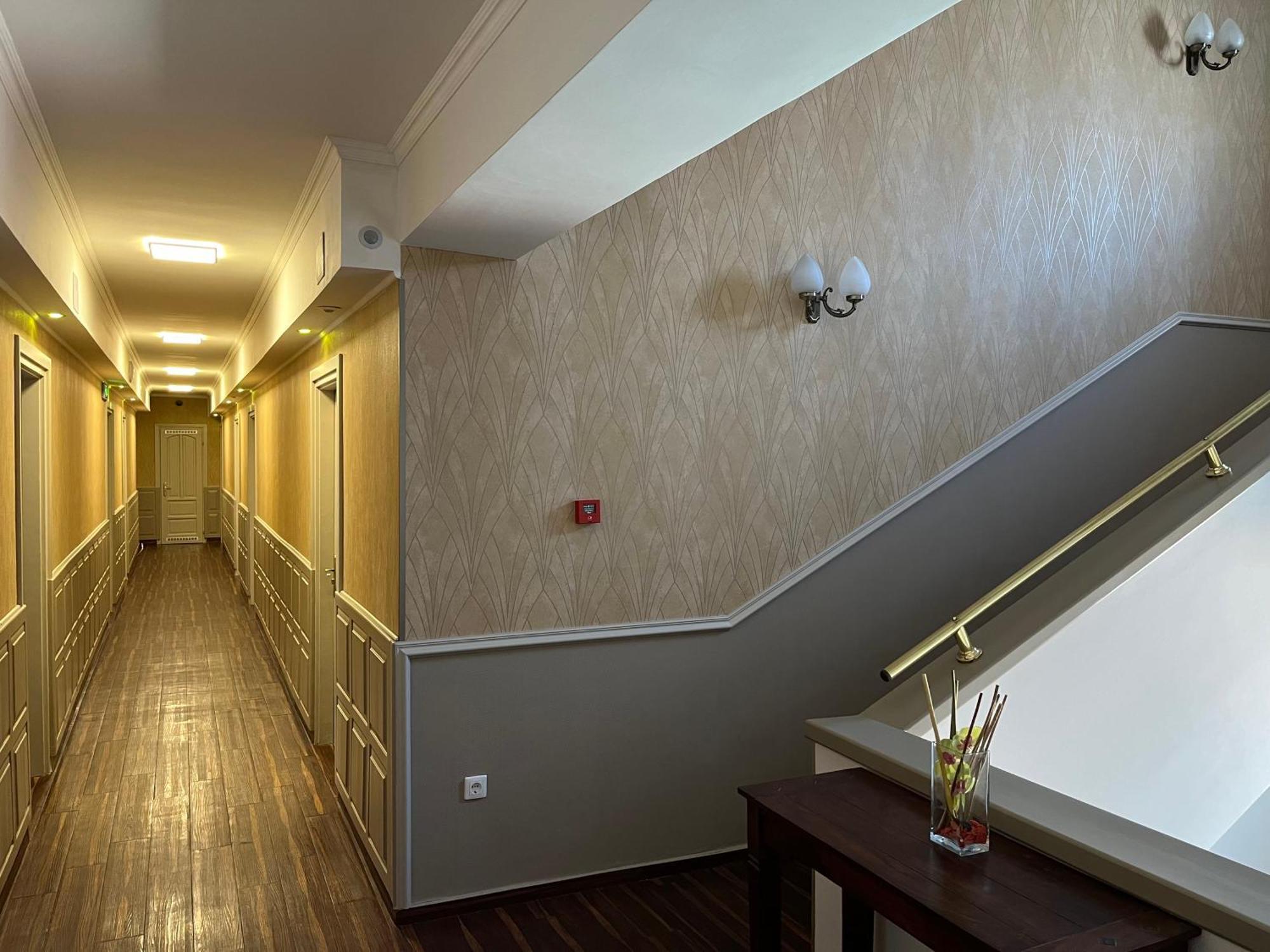 Koenig Hotel Pecs Ngoại thất bức ảnh